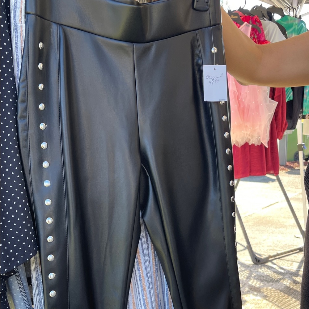 Chic Black Studded Leggings